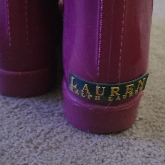 Boots - Picture 2 of 5